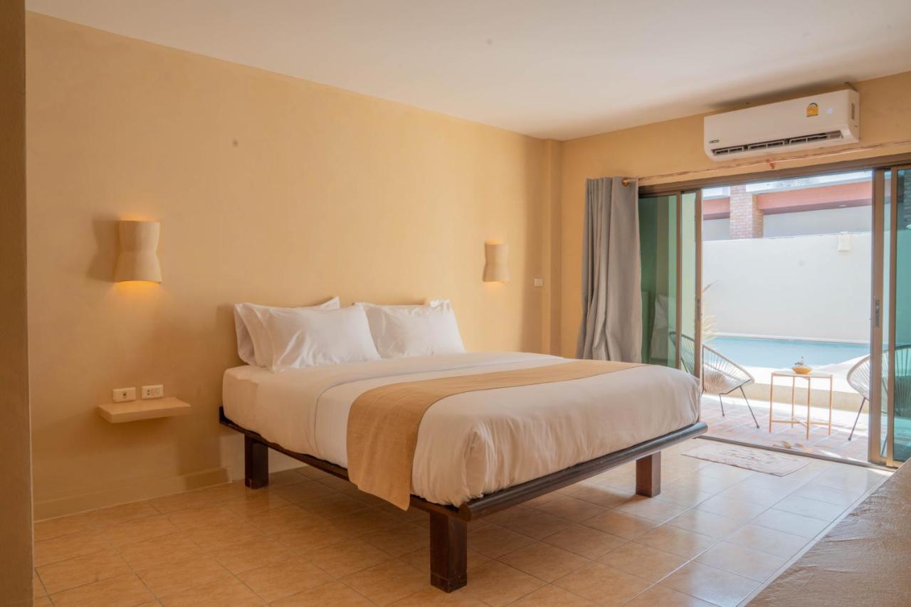 Casa Solana Hotel Patong Exterior photo