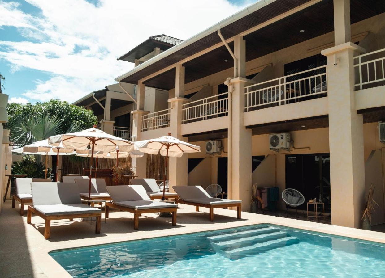 Casa Solana Hotel Patong Exterior photo